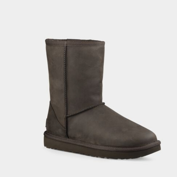 Ugg | Classic Short Leather - Picture 1 of 12